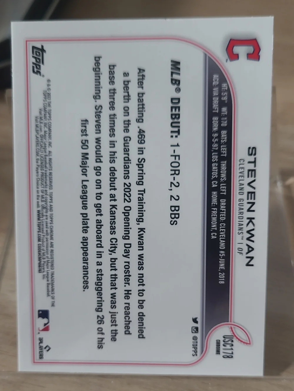 Steven Kwan Cleveland Guardians Baseball Card -2022 Topps Chrome Update - Picture 2 of 2